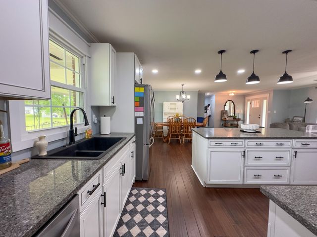 90 Curd Road, Williamsburg, KY 40769