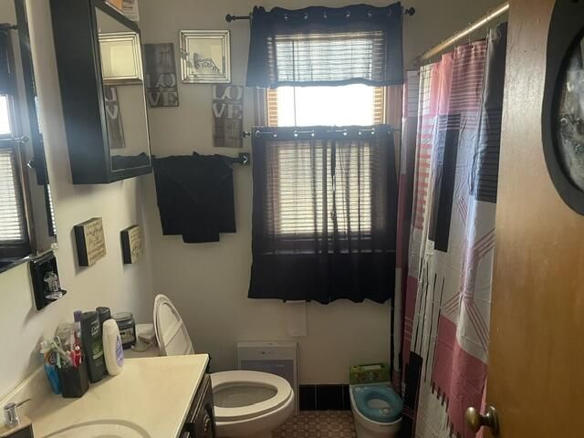 4915 66th STREET, Milwaukee, WI 53218