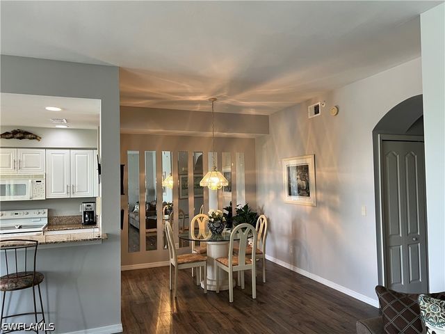 7525 Stoneybrook DR 932, Naples, FL 34112