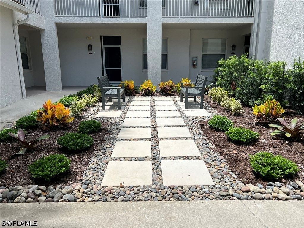 7525 Stoneybrook DR 932, Naples, FL 34112