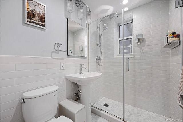 112-20 72nd Drive B35, Forest Hills, NY 11375