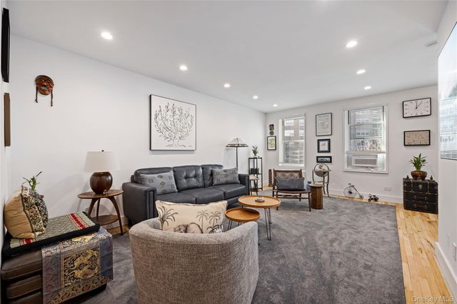 112-20 72nd Drive B35, Forest Hills, NY 11375