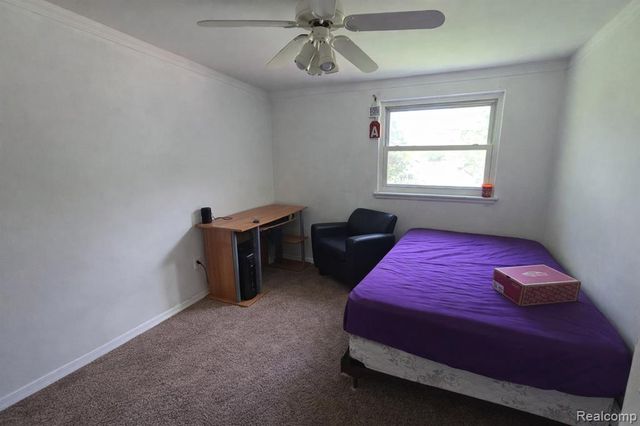 5969 Pleasant Drive, Waterford, MI 48329