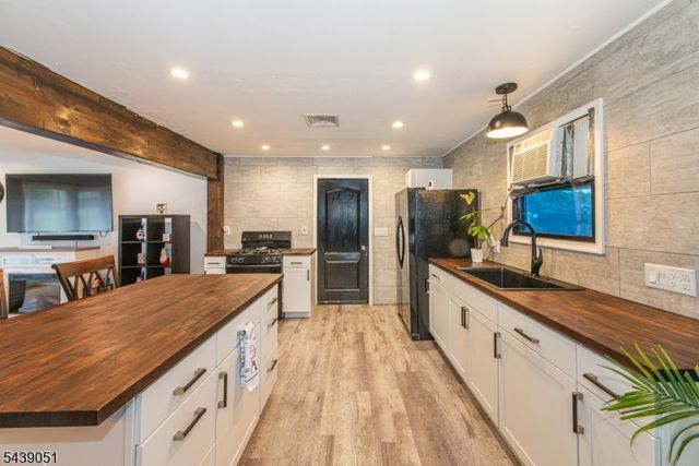 1563 County Rd 565, Vernon Twp., NJ 07461