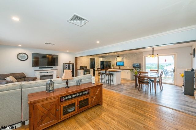 1563 County Rd 565, Vernon Twp., NJ 07461