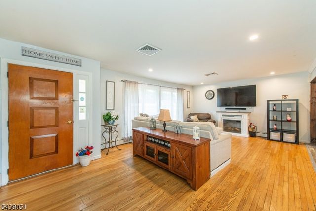 1563 County Rd 565, Vernon Twp., NJ 07461