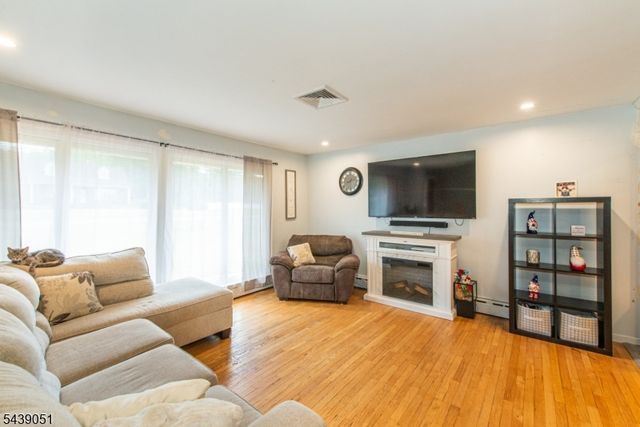 1563 County Rd 565, Vernon Twp., NJ 07461