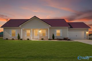 261 Carrington Lane, Albertville, AL 35950