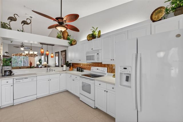 1669 MONARCH DRIVE 203, Venice, FL 34293