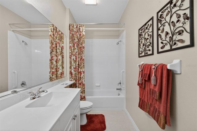 1669 MONARCH DRIVE 203, Venice, FL 34293