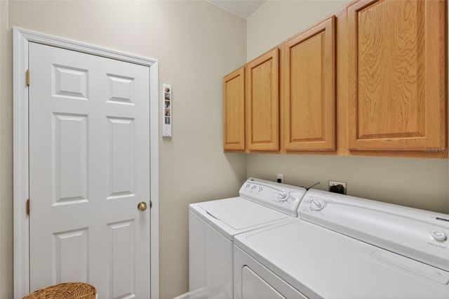 1669 MONARCH DRIVE 203, Venice, FL 34293