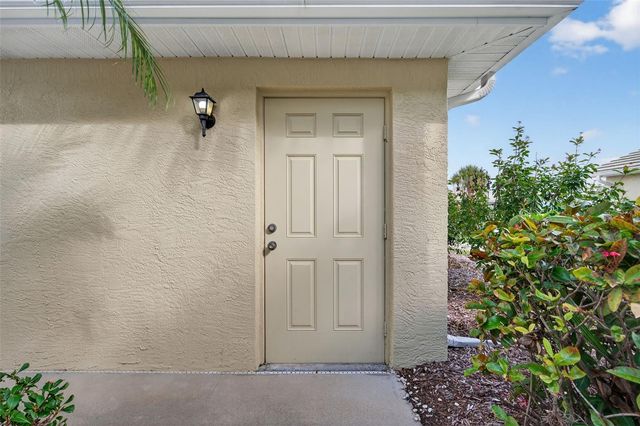 1669 MONARCH DRIVE 203, Venice, FL 34293