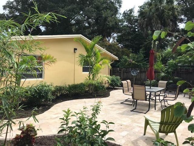 818 SW 4th Street 3, Fort Lauderdale, FL 33312