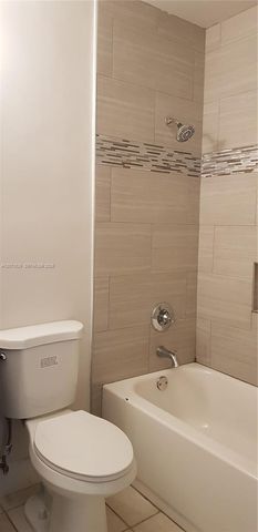 818 SW 4th Street 3, Fort Lauderdale, FL 33312