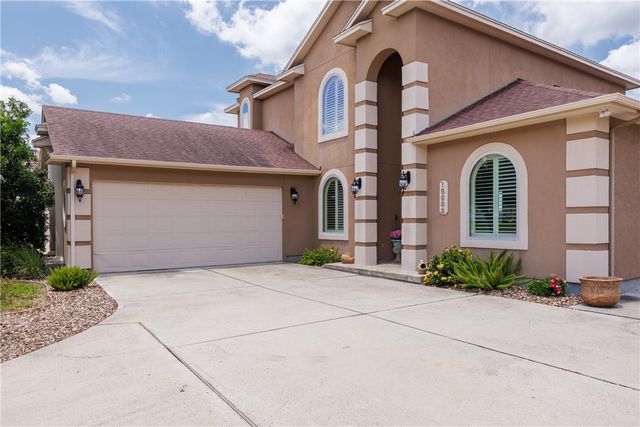 15002 Lake Athens Ave, Robstown, TX 78380
