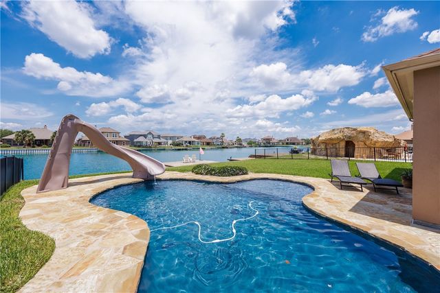 15002 Lake Athens Ave, Robstown, TX 78380