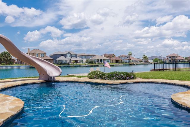 15002 Lake Athens Ave, Robstown, TX 78380