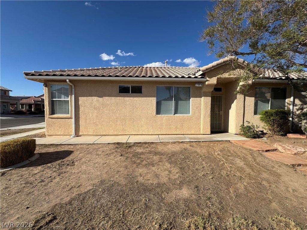1084 Sage Valley Court, Las Vegas, NV 89110 — exterior