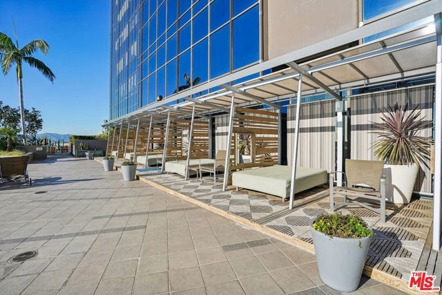 1100 Wilshire Boulevard 2501, Los Angeles, CA 90017