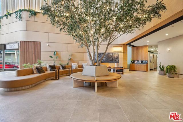 1100 Wilshire Boulevard 2501, Los Angeles, CA 90017