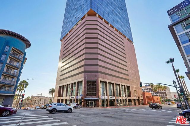 1100 Wilshire Boulevard 2501, Los Angeles, CA 90017