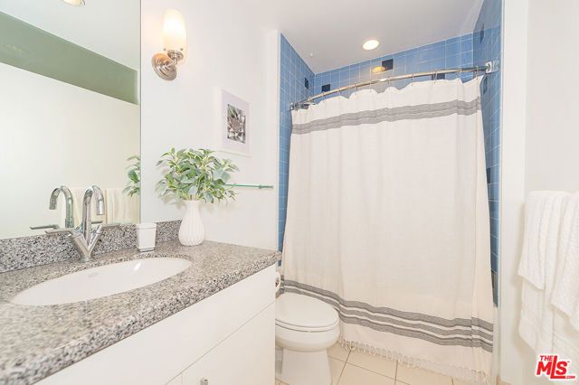 1100 Wilshire Boulevard 2501, Los Angeles, CA 90017