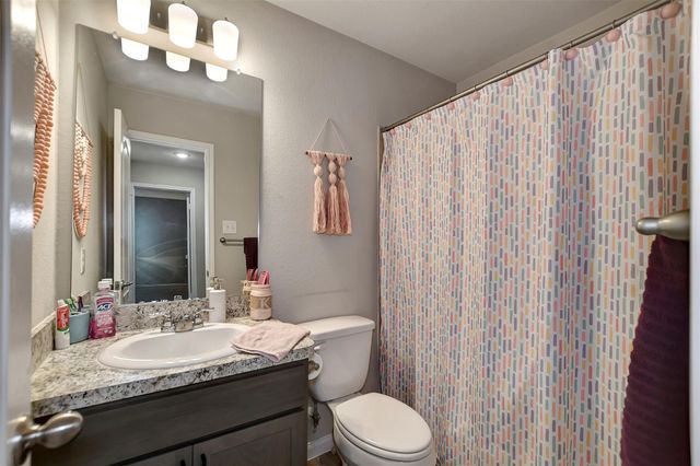 950 21st Street, Hempstead, TX 77445