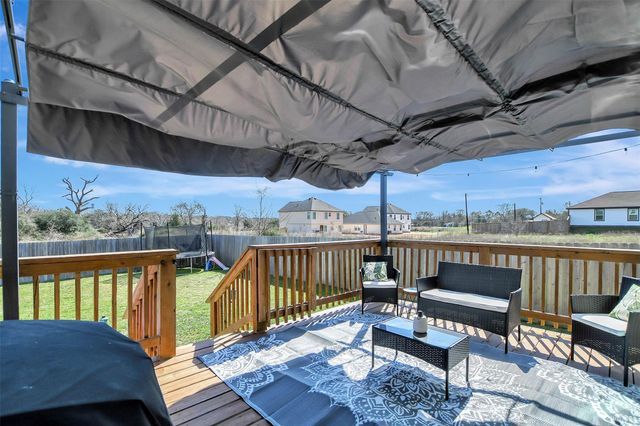 950 21st Street, Hempstead, TX 77445