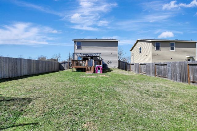 950 21st Street, Hempstead, TX 77445