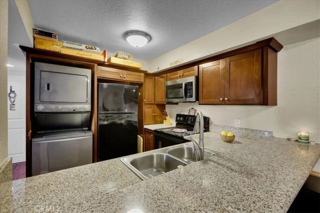 15000 Downey Avenue 243, Paramount, CA 90723