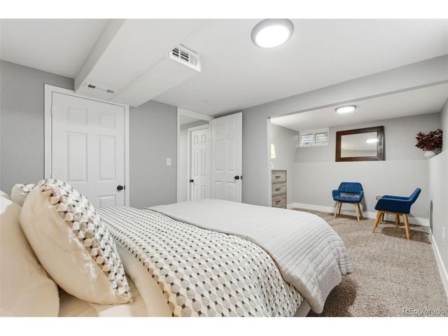 2811 S Delaware St, Englewood, CO 80110