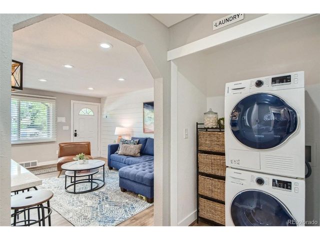 2811 S Delaware St, Englewood, CO 80110