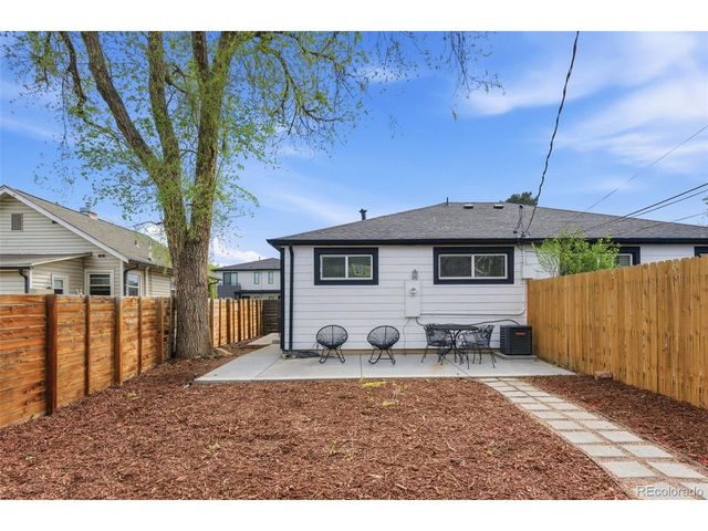 2811 S Delaware St, Englewood, CO 80110