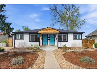 2811 S Delaware St, Englewood, CO 80110