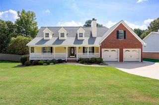 5485 Twin Oak Drive, Douglasville, GA 30135