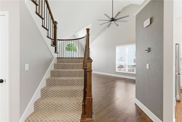 21721 W 52nd Street, Shawnee, KS 66226