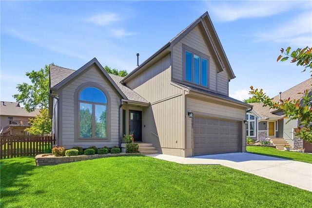 21721 W 52nd Street, Shawnee, KS 66226