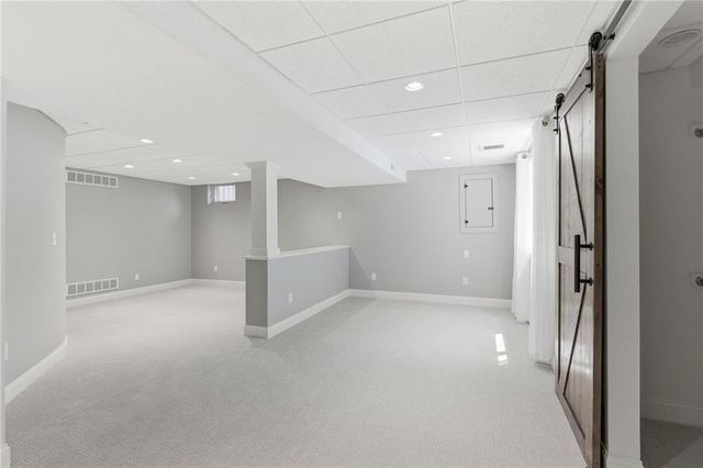 21721 W 52nd Street, Shawnee, KS 66226