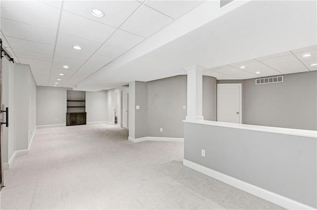 21721 W 52nd Street, Shawnee, KS 66226