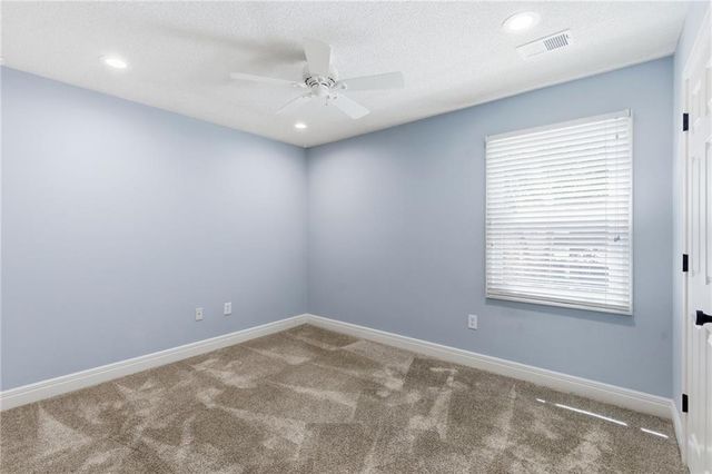 21721 W 52nd Street, Shawnee, KS 66226