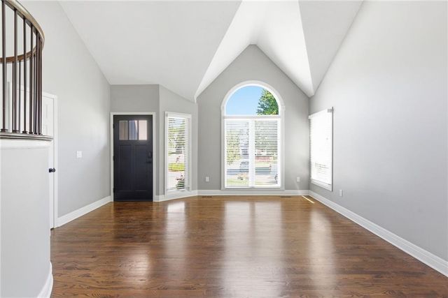 21721 W 52nd Street, Shawnee, KS 66226
