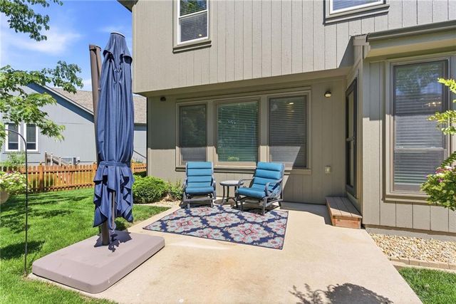 21721 W 52nd Street, Shawnee, KS 66226