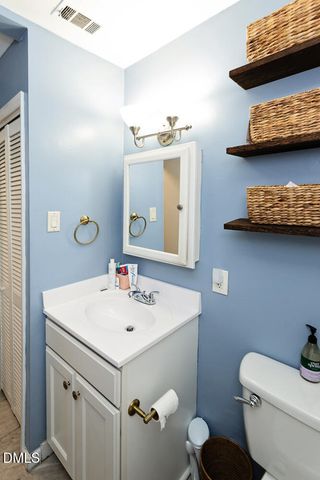 9 Plummer Place, Durham, NC 27703