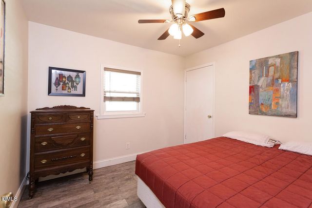 9 Plummer Place, Durham, NC 27703