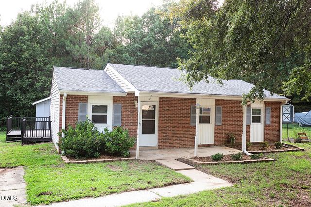 9 Plummer Place, Durham, NC 27703