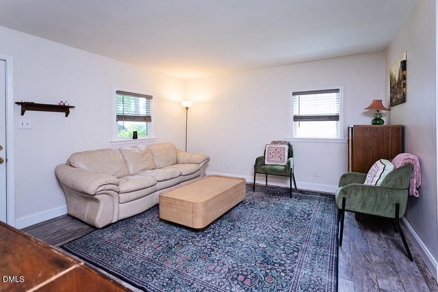 9 Plummer Place, Durham, NC 27703