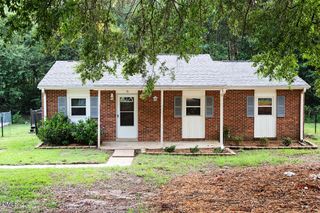 9 Plummer Place, Durham, NC 27703