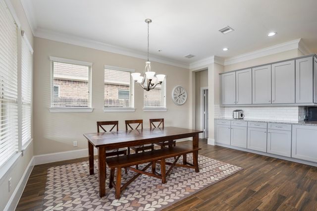 31201 Redwood Manor Court, Spring, TX 77386