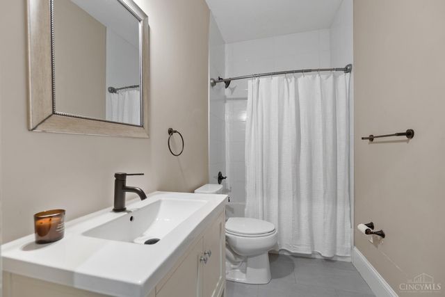 1545 Pullan Avenue, Cincinnati, OH 45223