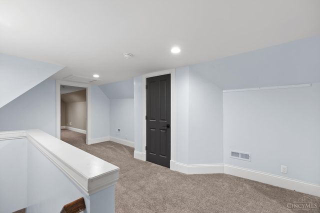 1545 Pullan Avenue, Cincinnati, OH 45223